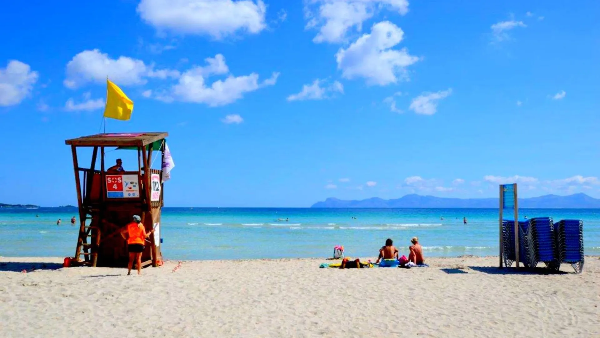 Duplex Con Terraza Cerca De La Playa Διαμέρισμα Αλκούδια
