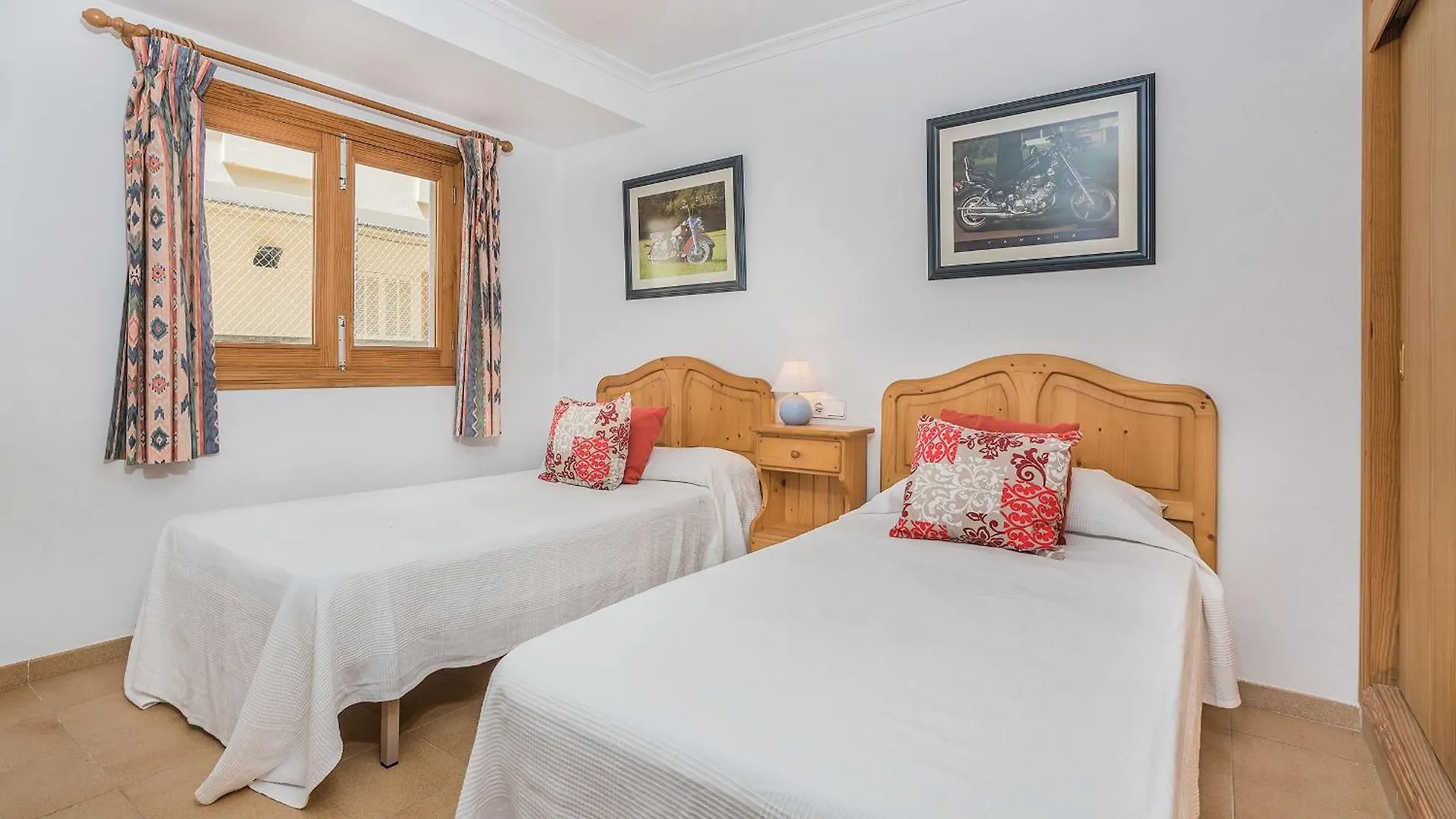 Duplex Con Terraza Cerca De La Playa Διαμέρισμα Αλκούδια